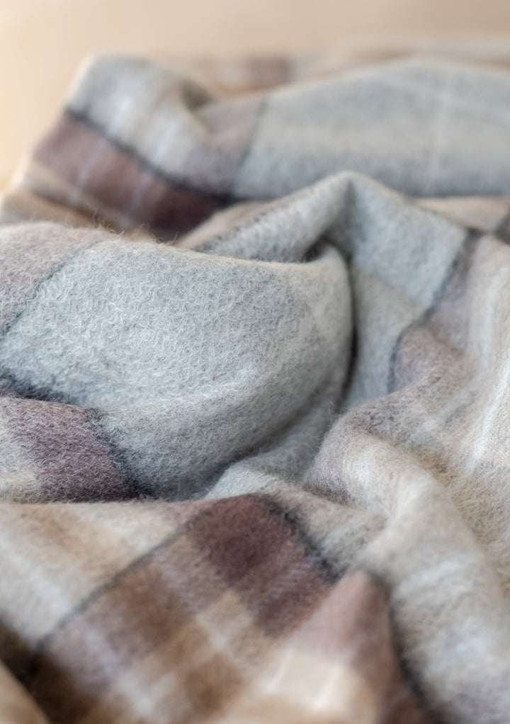 Men's Cashmere Scarf in Mackellar Tartan - TBCo