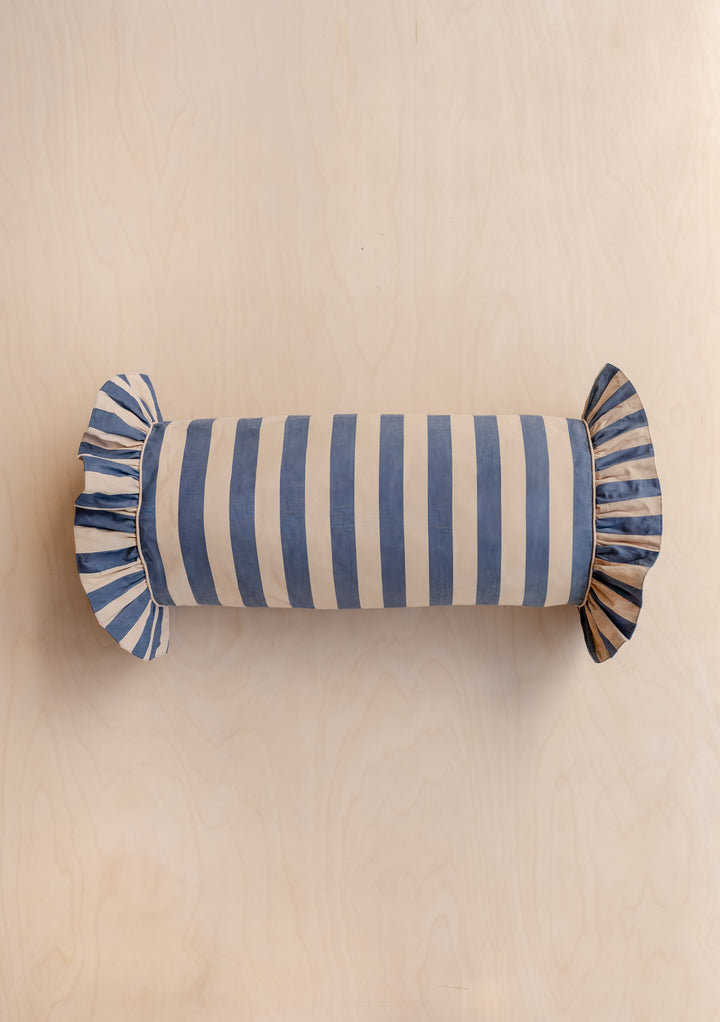 Housse de coussin en coton à rayures bleu marine