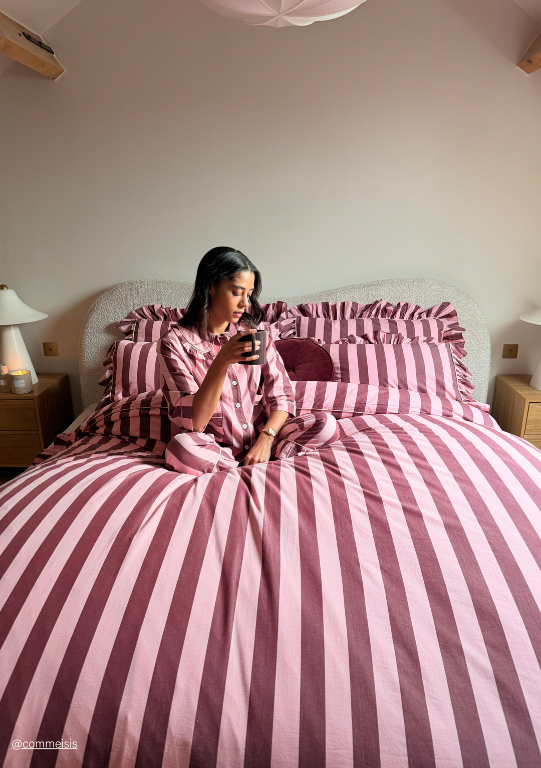 Bettwäsche aus 100 % Baumwolle im Pink- und Burgunderrot-Streifenmuster