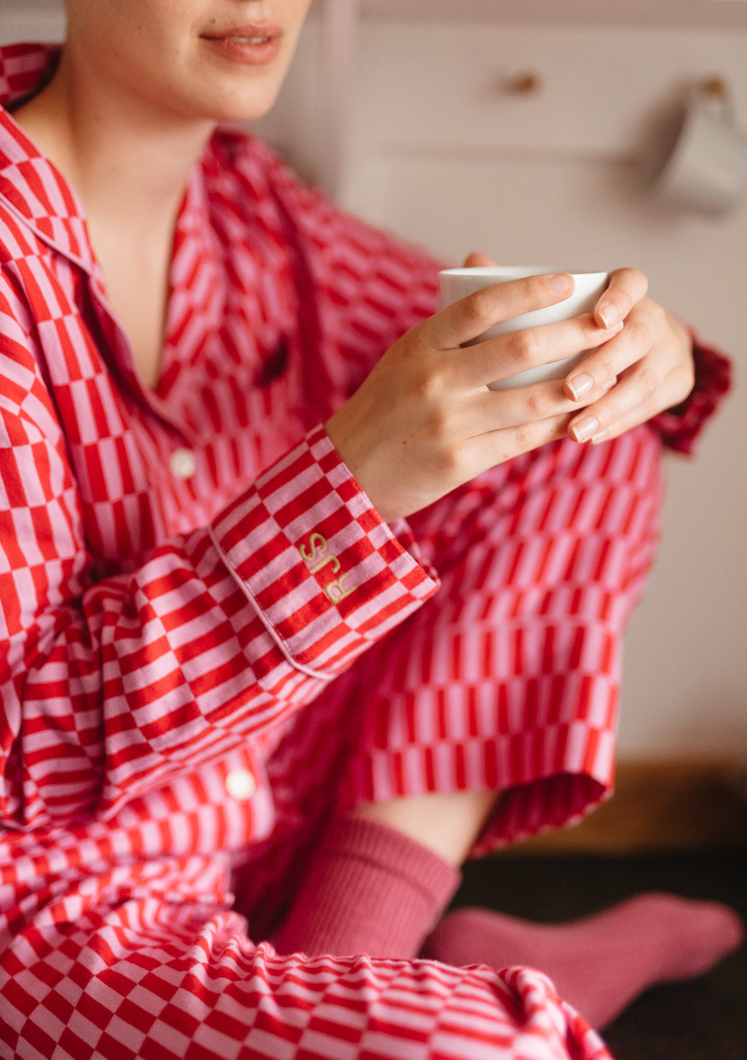 Baumwollpyjama mit olivgrünem Hahnentrittmuster