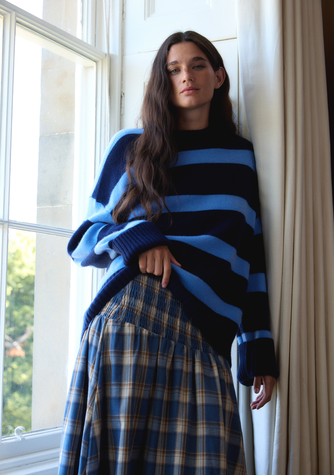 Cashmere Wool Crew Neck Jumper in Navy & Blue Stripe