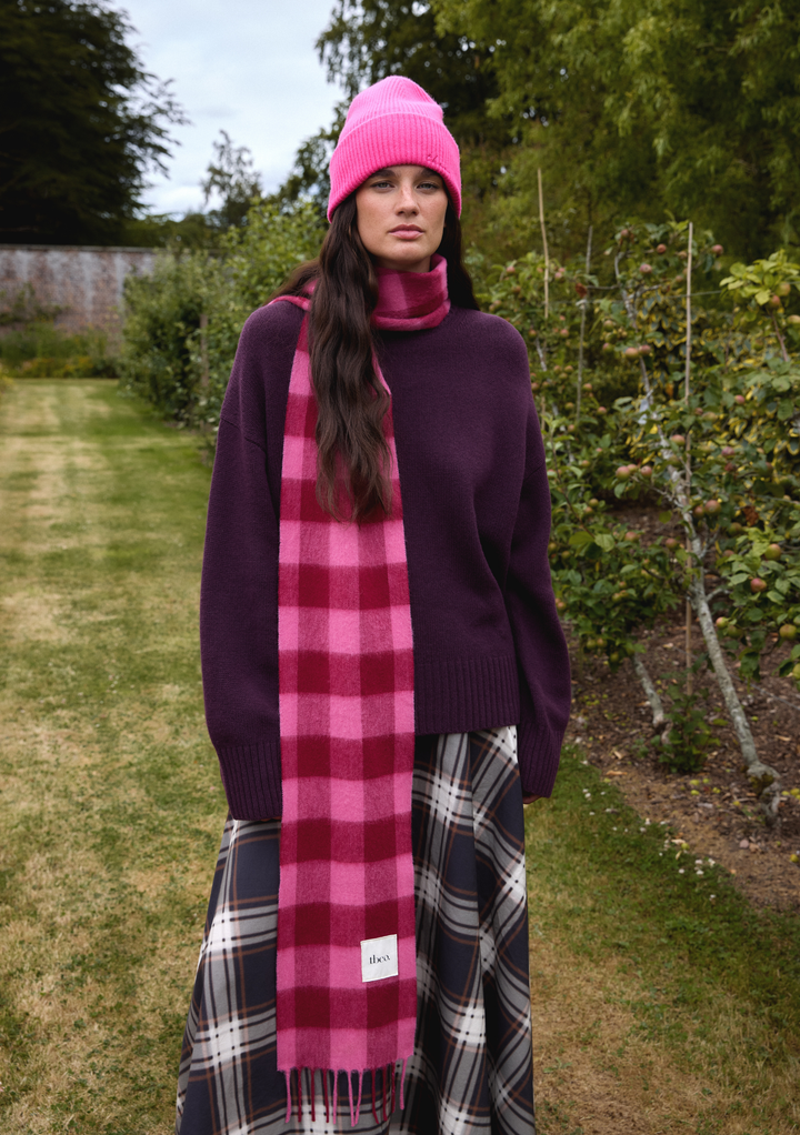 Lambswool Skinny Scarf in Pink & Burgundy Gingham