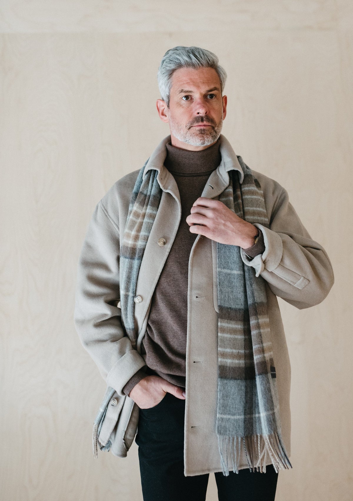 Men's Lambswool Scarf in Mackellar Tartan