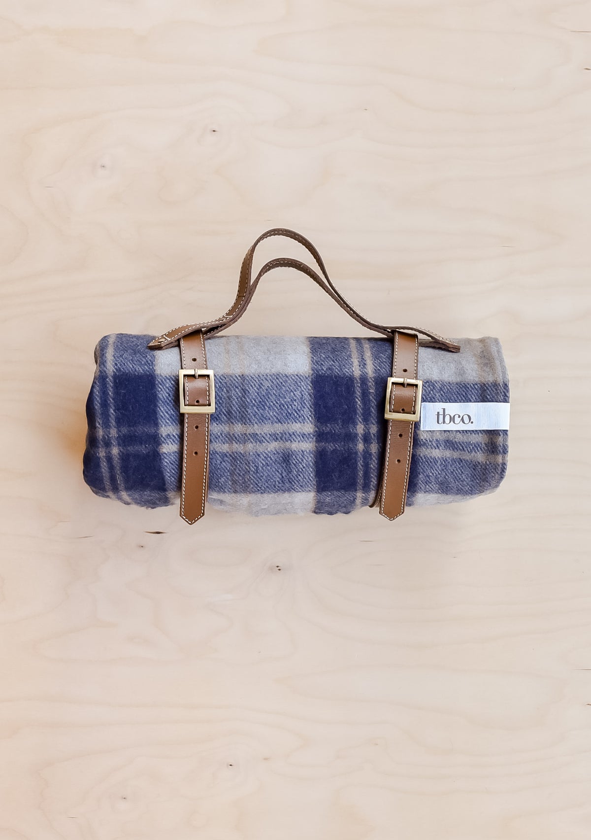 Recycled Wool Picnic Blanket in Bannockbane Silver Tartan