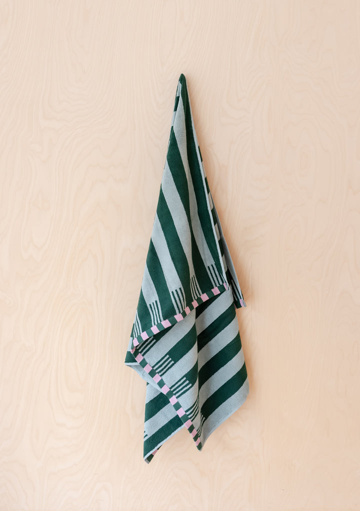 Baumwollhandtücher mit grünen Streifen 