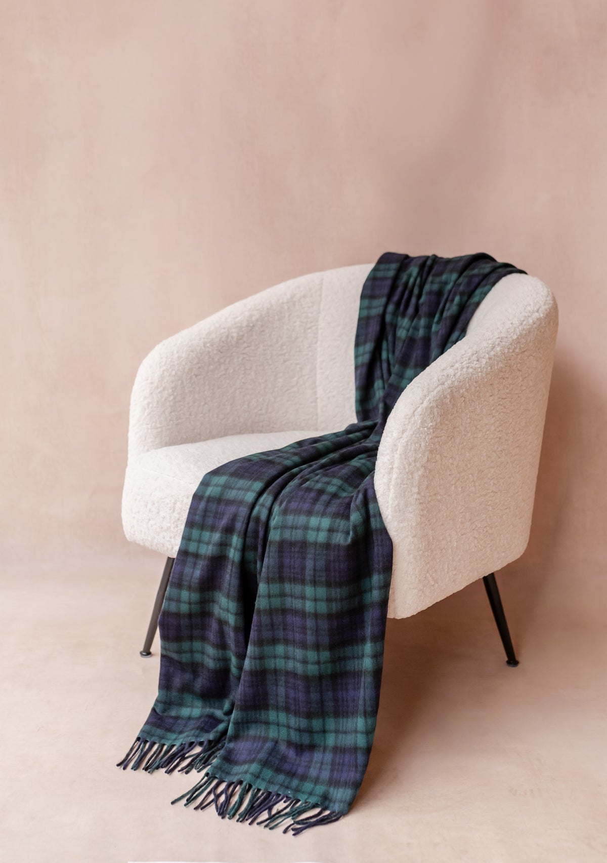 Cashmere Blanket in Black Watch Tartan