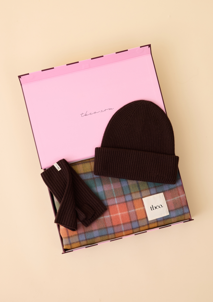 Stellen Sie Ihre eigene Tartan-Geschenkbox zusammen
